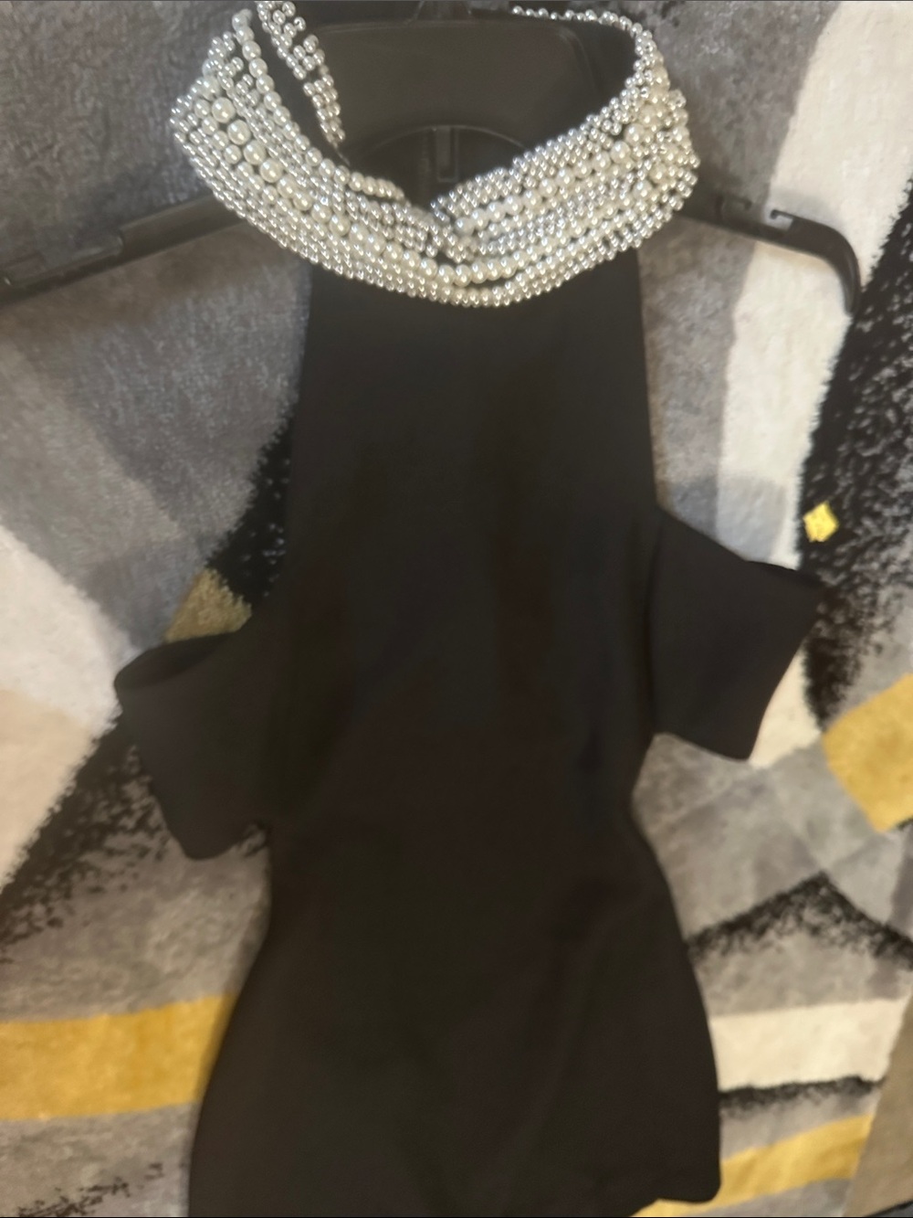Gorgeous Pearl lined Stretch backless cut out Dress Sz M worn once, FITS AMAZING